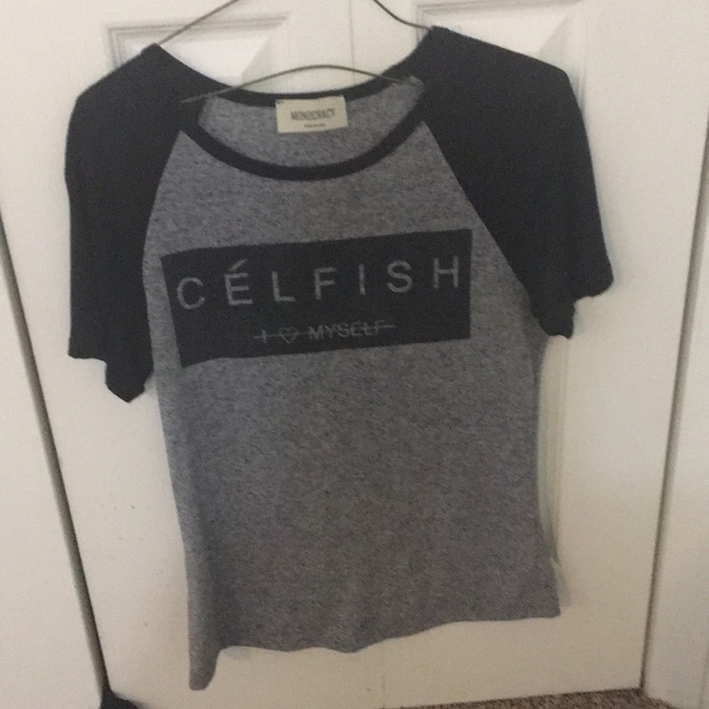 Black grey tee